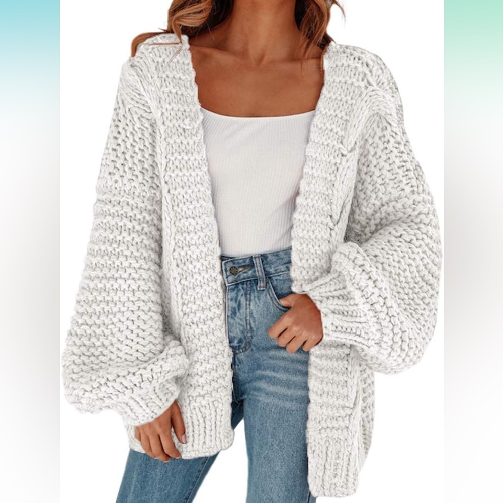 NWOT CITY BELL Chunky Knit Cardigan